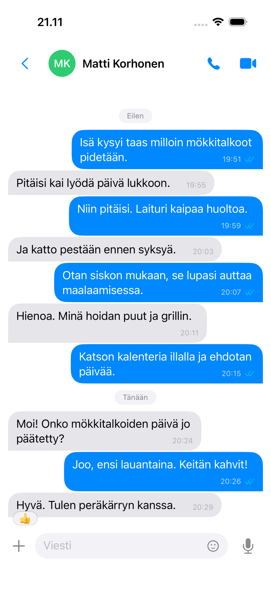 Sulle-sovelluksen keskustelu iPhonessa: Janita Korhonen sopii Matti Korhosen kanssa mökkitalkoiden ajankohdasta.